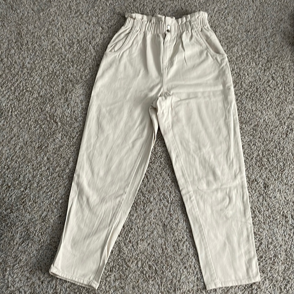 H&M Cream paper bag pants